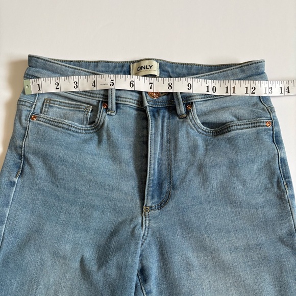 Only Women's light Blue Jeans with flair, copper hardware, size 26 - Picture 7 of 10